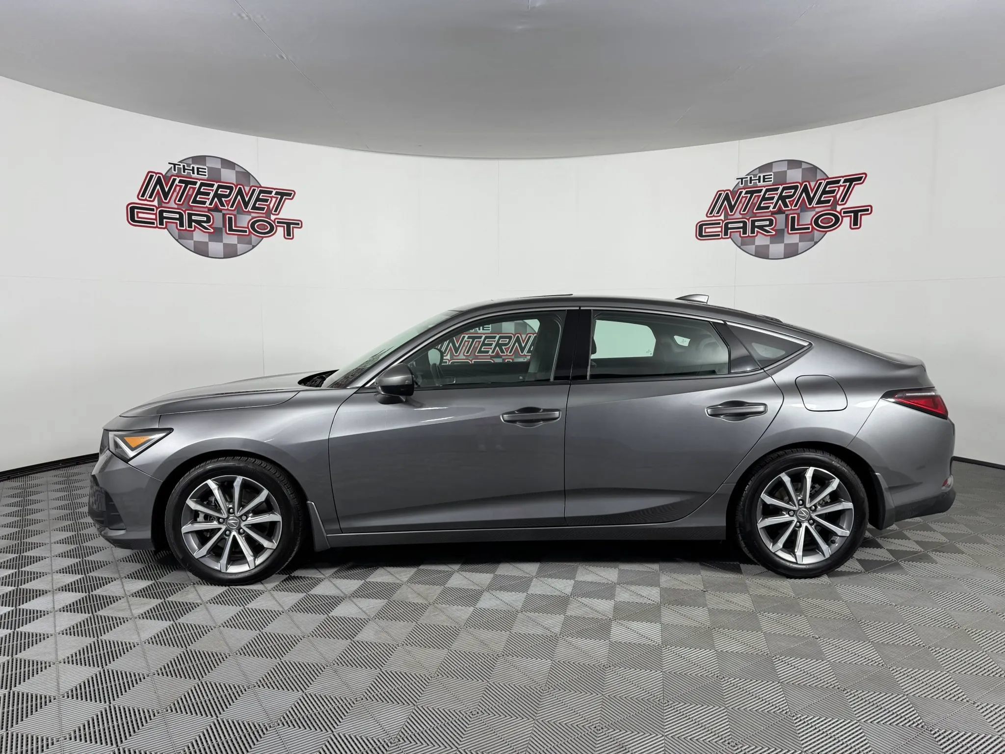 Used 2025 Acura Integra FWD image 4