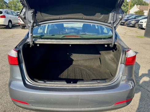 Used 2016 Kia Forte LX FWD image 5
