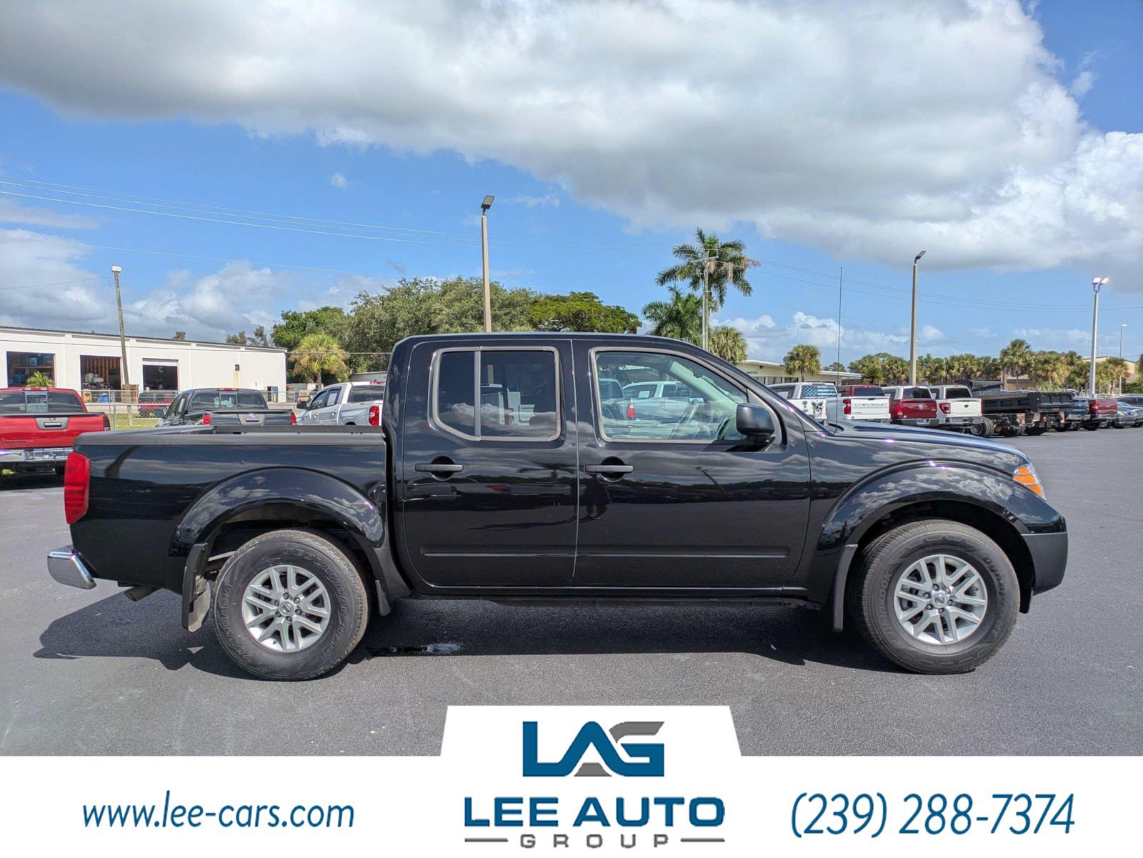 Used 2018 Nissan Frontier SV w/ Value Truck Package RWD image 2