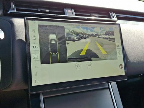 Used 2025 Land Rover Range Rover Velar Dynamic SE image 18