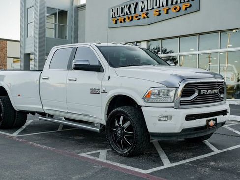 Used 2018 RAM 3500 Laramie Longhorn image 3