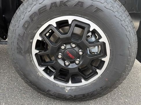 Certified 2024 Toyota Tacoma TRD Off-Road w/ TRD Off Road Upgrade Package image 13