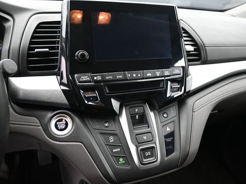 Used 2024 Honda Odyssey EX-L image 6