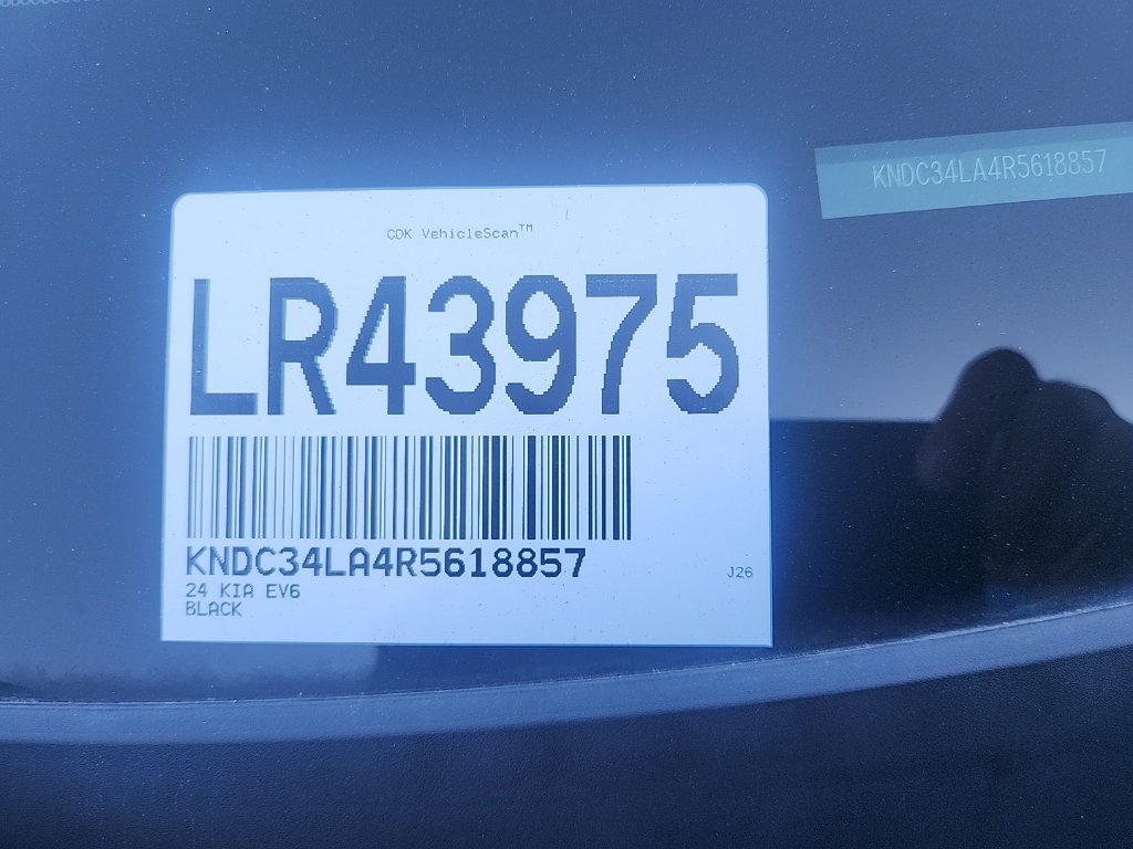 Used 2024 Kia EV6 Light RWD image 4