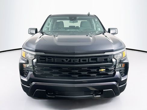 Used 2023 Chevrolet Silverado 1500 Custom AWD/4WD image 2