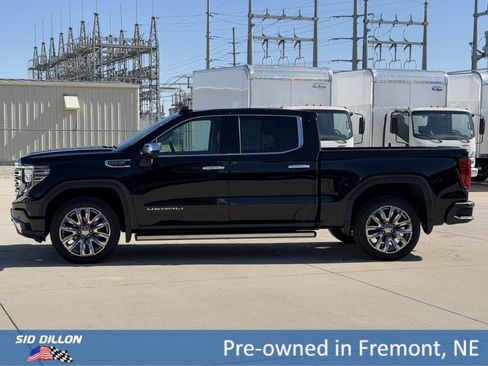 Certified 2025 GMC Sierra 1500 Denali w/ Denali Reserve Package AWD/4WD image 7