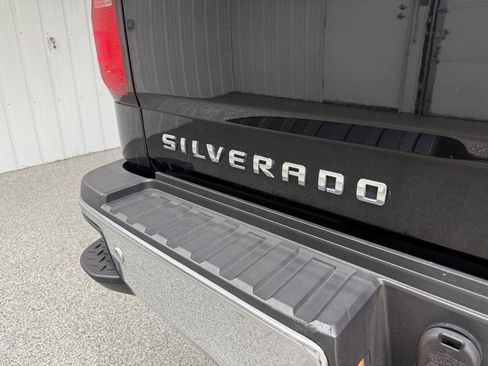 Used 2016 Chevrolet Silverado 2500 LTZ w/ LTZ Plus Package AWD/4WD image 8