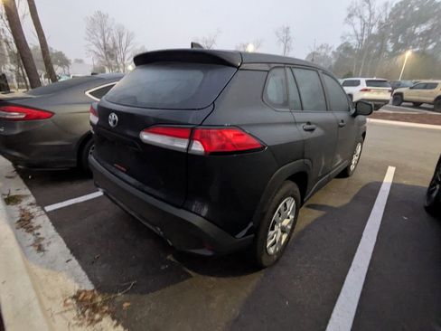 Certified 2024 Toyota Corolla Cross L image 7
