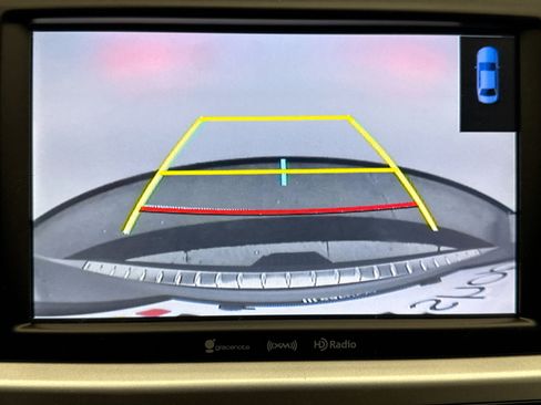 Used 2018 Toyota Highlander Limited image 10