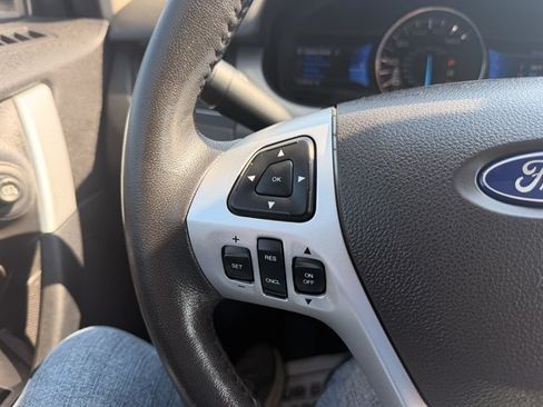 Used 2013 Ford Edge SEL AWD/4WD image 17