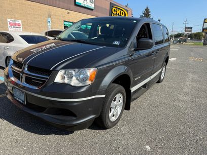 Used 2011 Dodge Grand Caravan Mainstreet w/ PWR Convenience Group