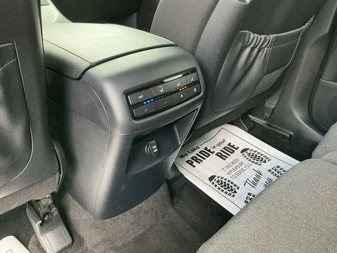 Used 2020 Hyundai Palisade SE FWD image 23