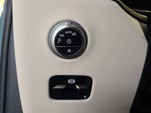 New 2026 Mercedes-Benz GLC 300 GLC 300 image 25