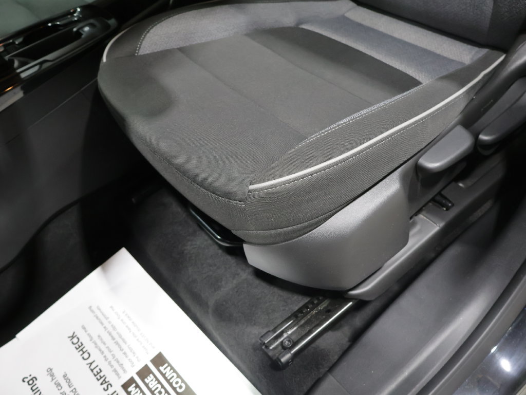 Used 2026 Chevrolet TrailBlazer LT AWD/4WD image 12