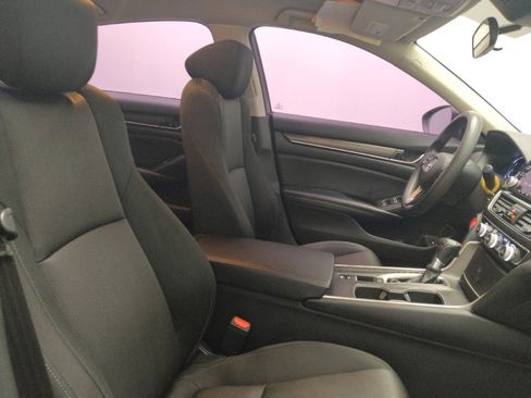 Used 2019 Honda Accord LX image 21