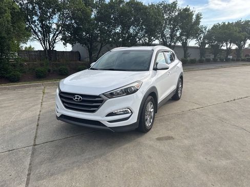 Used 2016 Hyundai Tucson Eco image 2
