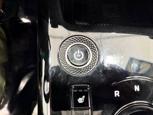 Used 2023 Kia Niro Wave image 38