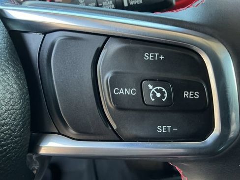 Used 2018 Jeep Wrangler Rubicon w/ LED Lighting Group AWD/4WD image 20