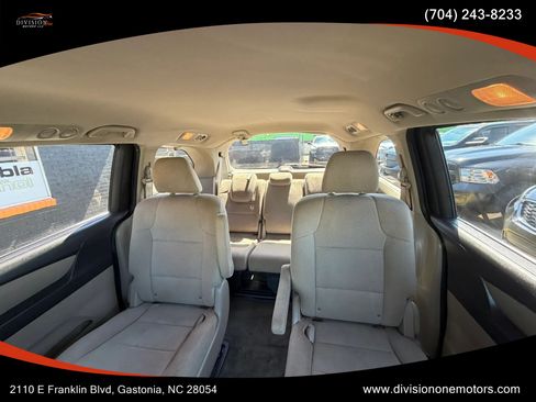 Used 2013 Honda Odyssey LX image 10