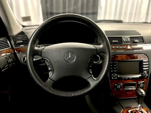 Used 2004 Mercedes-Benz S 500 4MATIC image 26