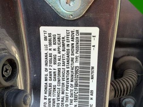 Used 2017 Honda Civic Touring image 13