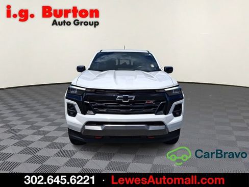 Certified 2025 Chevrolet Colorado Z71 AWD/4WD image 2