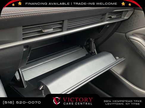 Used 2024 MAZDA MAZDA3 s image 33