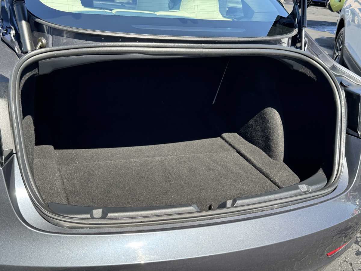 Used 2023 Tesla Model 3 Standard Range RWD image 11