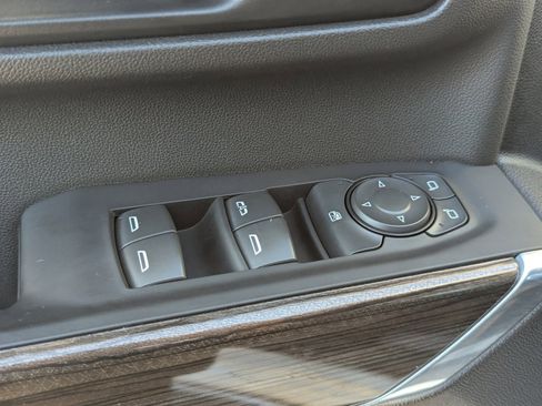 Used 2023 Chevrolet Silverado 3500 LT w/ Convenience Package image 25