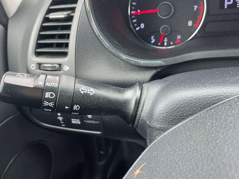 Used 2016 Kia Forte LX image 22