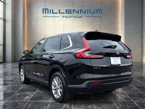 Used 2023 Honda CR-V EX-L image 2