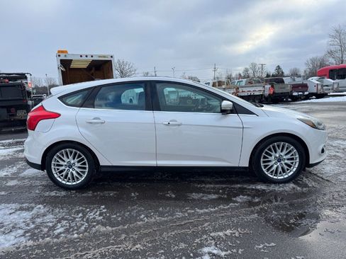 Used 2014 Ford Focus Titanium image 6