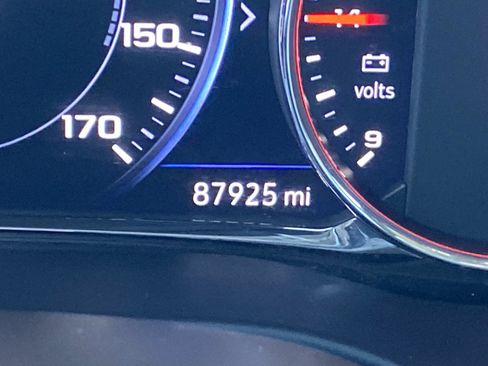 Used 2021 GMC Acadia SLT w/ Technology Package image 27