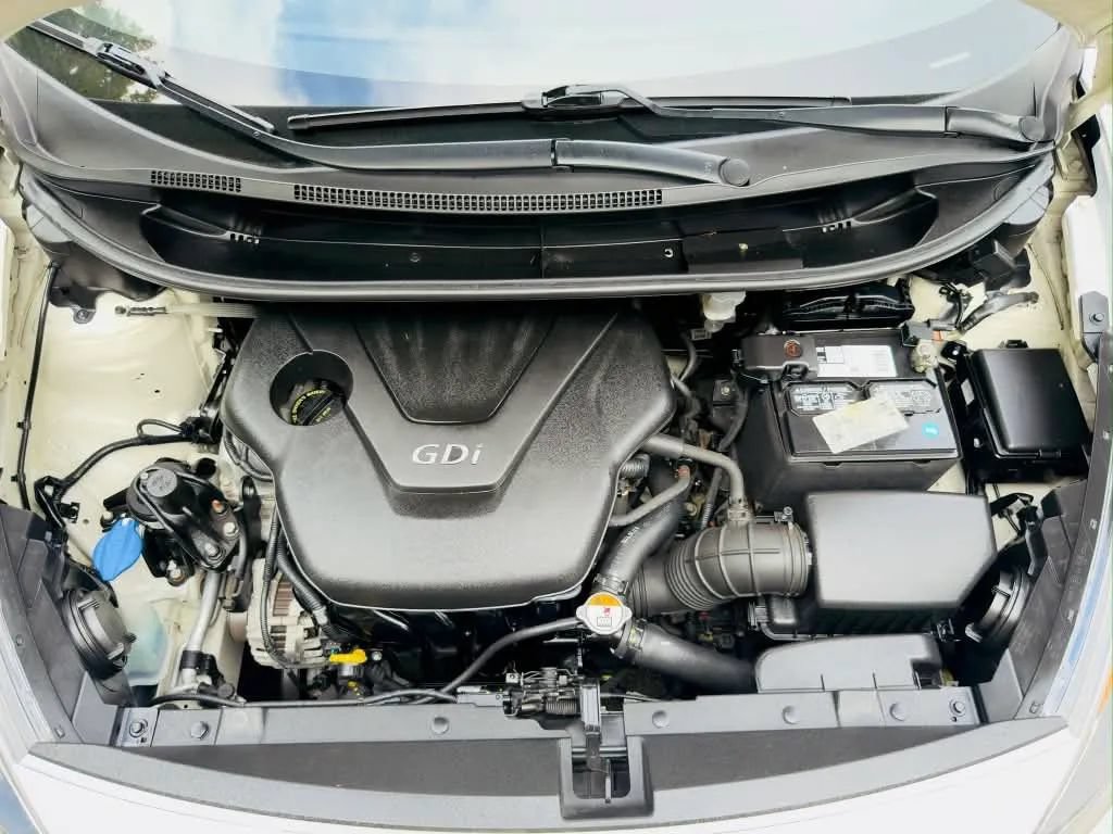 Used 2012 Kia Rio EX FWD image 17