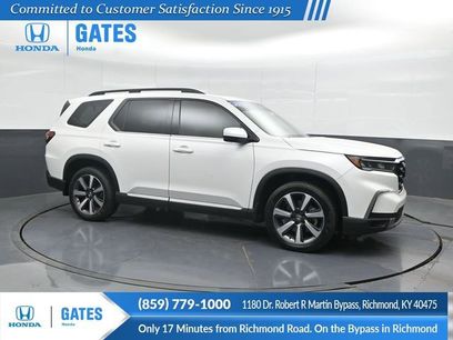 Certified 2025 Honda Pilot Touring