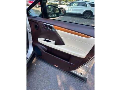 Used 2016 Lexus RX 350 AWD w/ Premium Package image 5