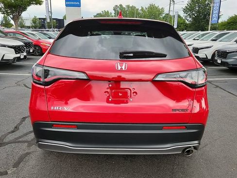 Used 2024 Honda HR-V Sport image 5