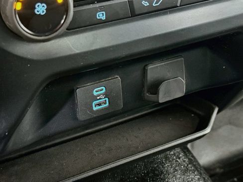 Used 2022 Ford F150 XL AWD/4WD image 31