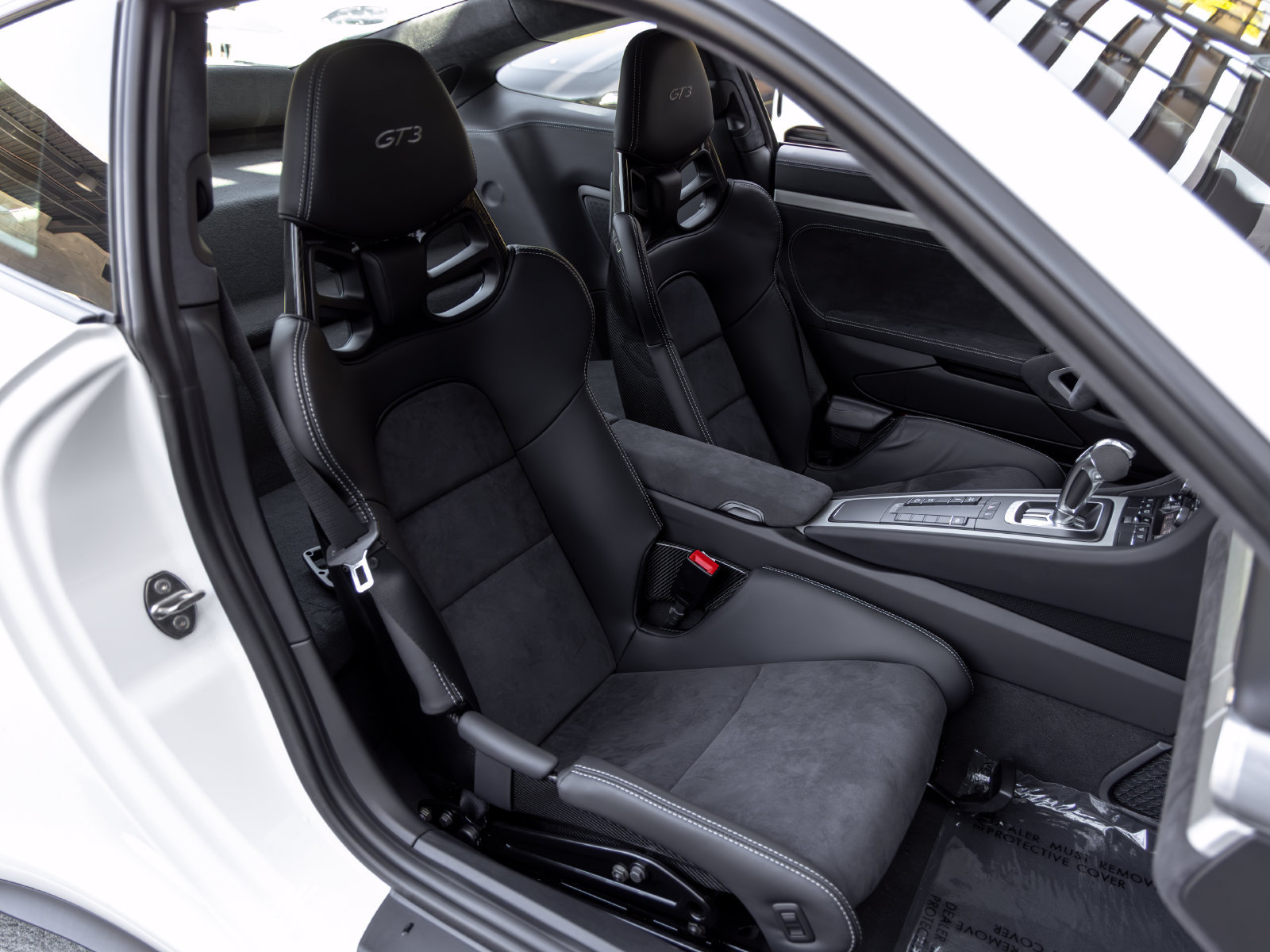 Certified 2015 Porsche 911 GT3 RWD image 47