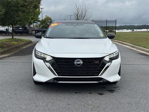 Certified 2025 Nissan Sentra SR image 2