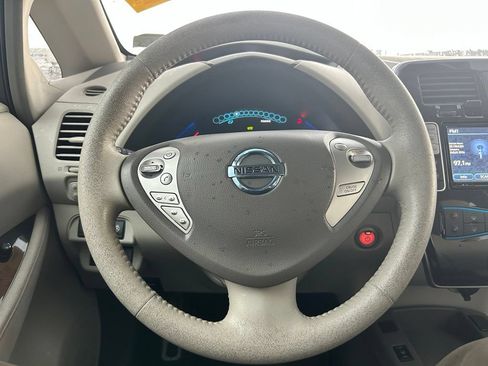 Used 2012 Nissan Leaf SL FWD image 23