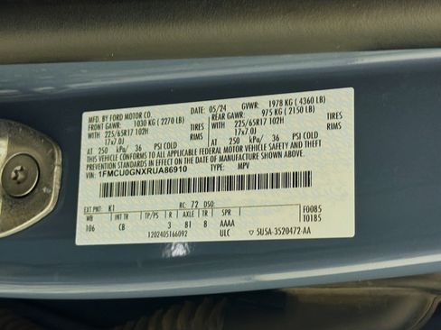Used 2024 Ford Escape Active FWD image 12
