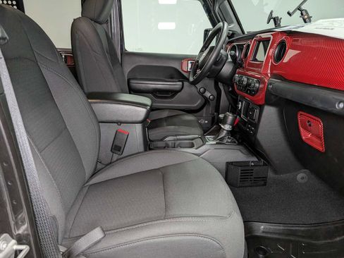 Used 2023 Jeep Gladiator Sport w/ Trailer Tow Package image 3