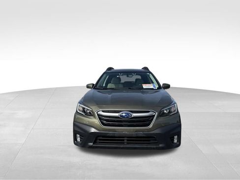 Used 2021 Subaru Outback Premium AWD/4WD image 10