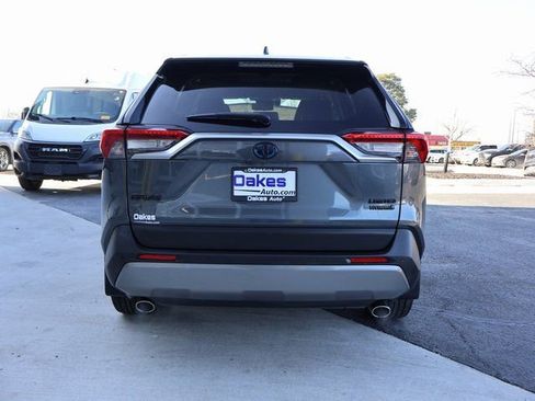Used 2019 Toyota RAV4 Limited image 7