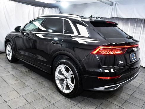 Used 2023 Audi Q8 Premium Plus w/ Premium Plus Package AWD/4WD image 4