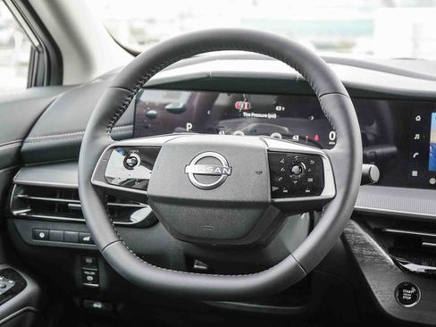 New 2026 Nissan Murano SV AWD/4WD image 17