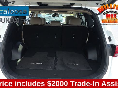 Used 2023 Hyundai Santa Fe SEL w/ Premium Package image 10