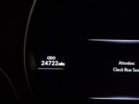 Used 2023 Lexus LS 500 w/ Interior Upgrade Package RWD image 41