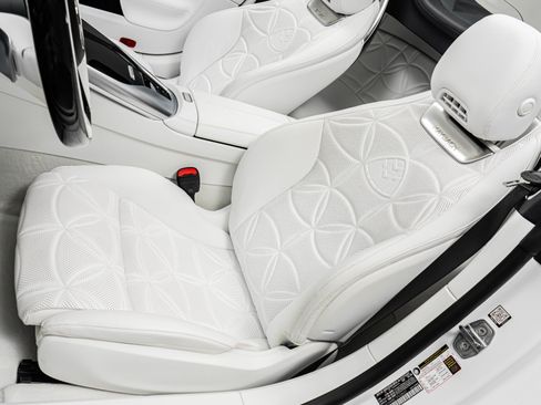 Used 2026 Mercedes-Benz Maybach SL 680 image 26